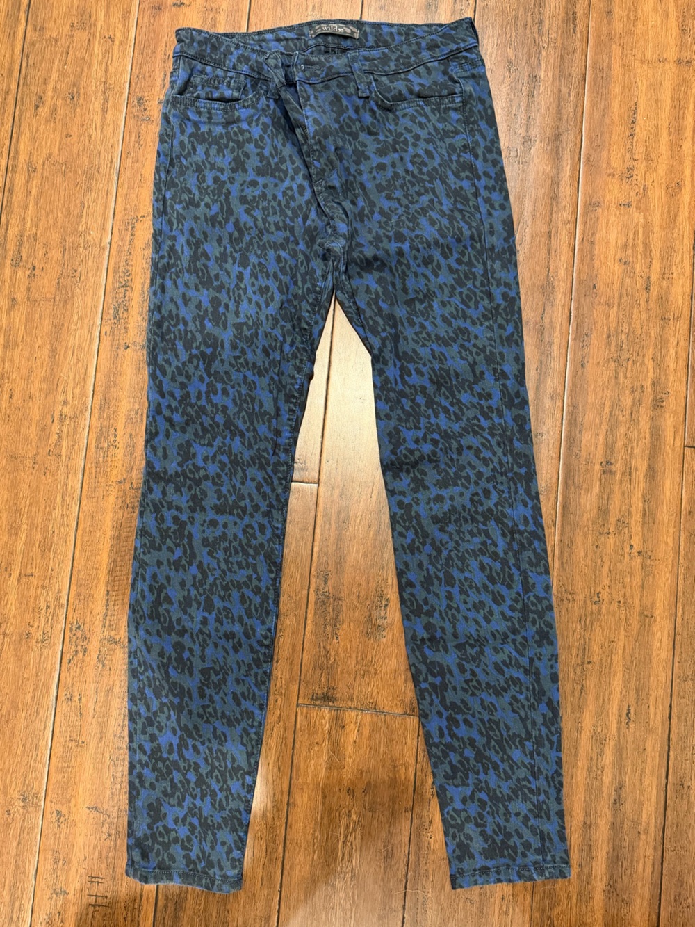 Joe's Jeans Skinny Jeans in Blue, Black and Green Animal Print
